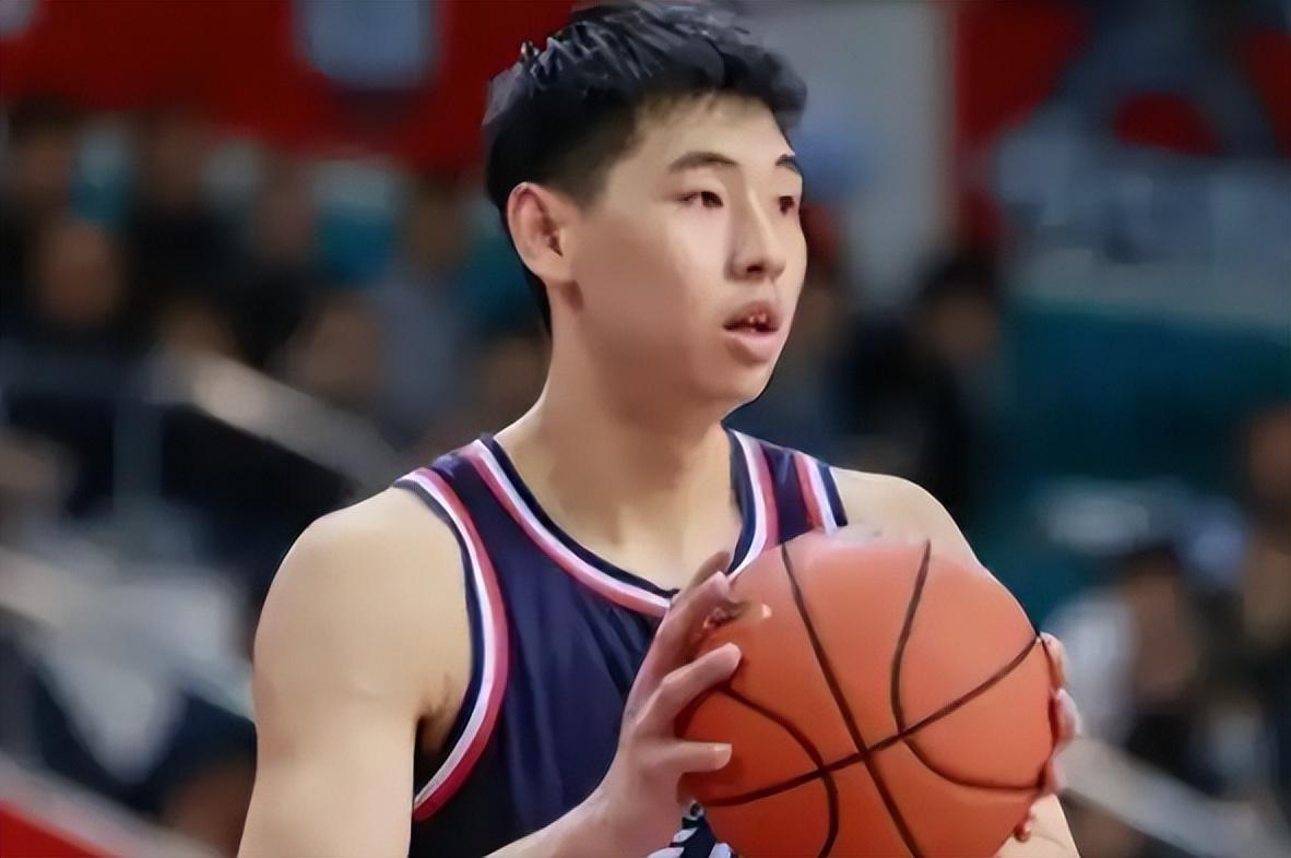 乐鱼中国-央视5+3月15日直播CBA常规赛时间表：直播辽粤大战，崔永熙复出